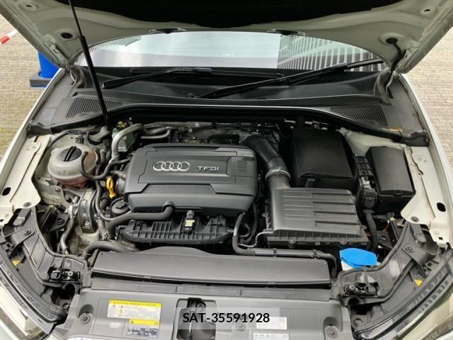 Audi A3 SEDAN 2015-02 7720882-15