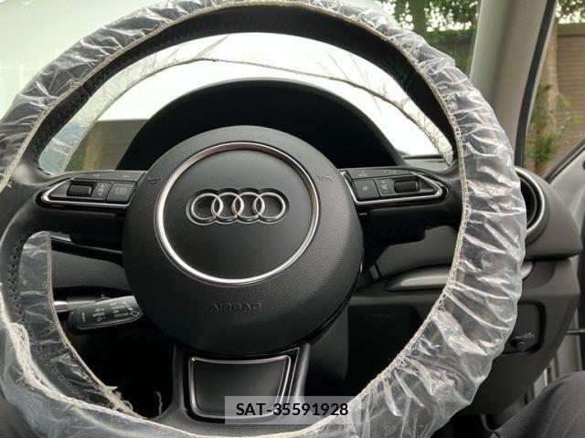 Audi A3 SEDAN 2015-02 7720882-18