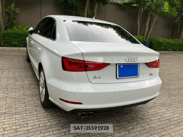 Audi A3 SEDAN 2015-02 7720882-2