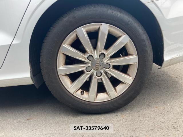 Audi A3 SEDAN 2015-02 7875326-12