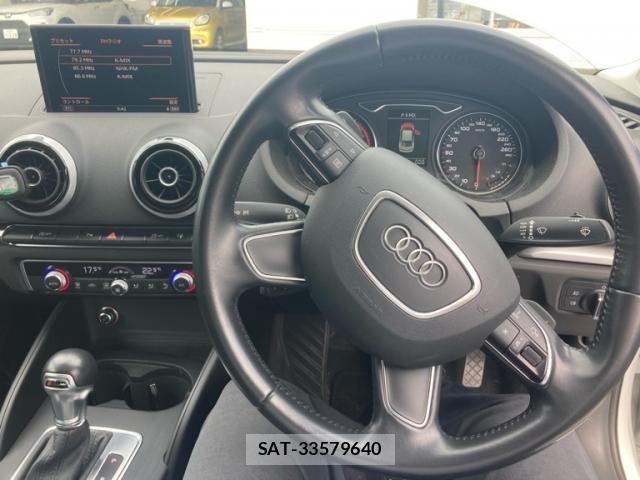 Audi A3 SEDAN 2015-02 7875326-14