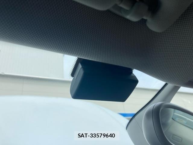 Audi A3 SEDAN 2015-02 7875326-24