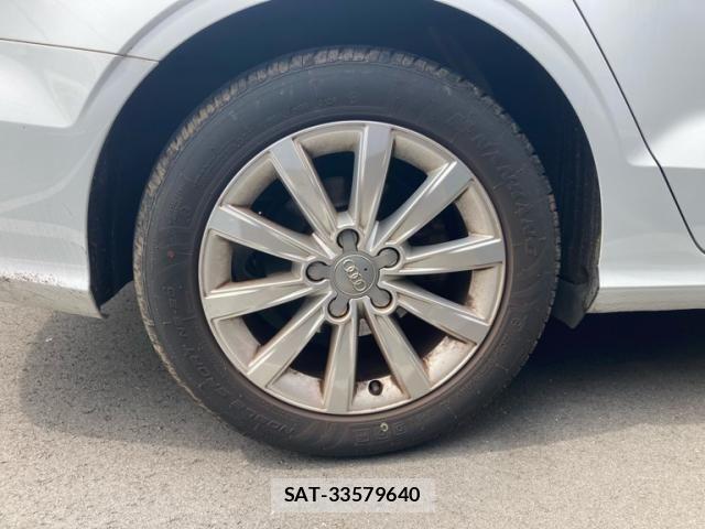 Audi A3 SEDAN 2015-02 7875326-8