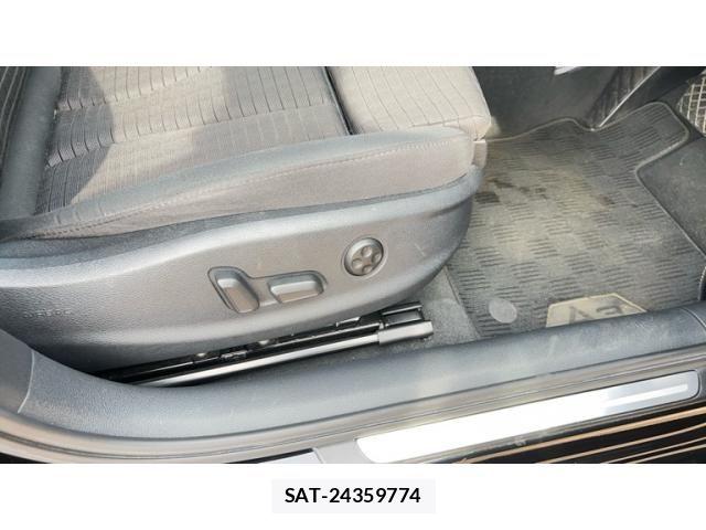 Audi A3 SEDAN 2019-09 7875325-14
