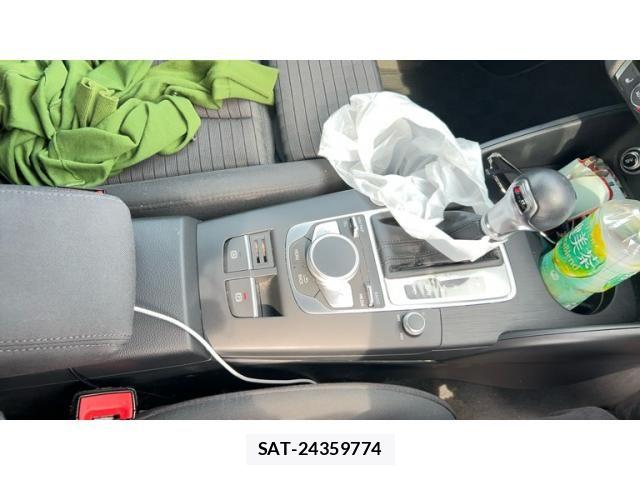 Audi A3 SEDAN 2019-09 7875325-21