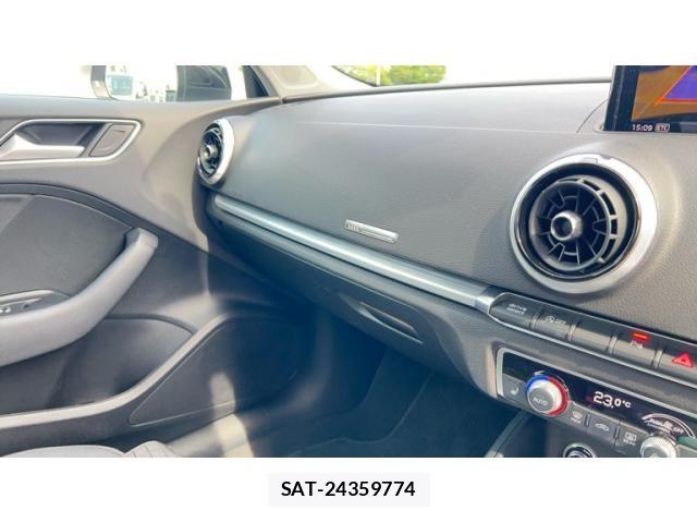Audi A3 SEDAN 2019-09 7875325-22
