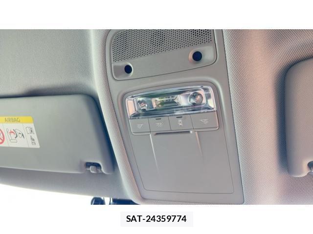 Audi A3 SEDAN 2019-09 7875325-24