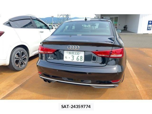 Audi A3 SEDAN 2019-09 7875325-2