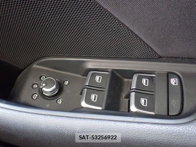 Audi A3 SEDAN 2016-02 7960534-21