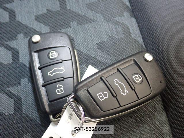 Audi A3 SEDAN 2016-02 7960534-29