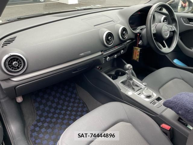 Audi A3 SEDAN 2019-09 7978539-9
