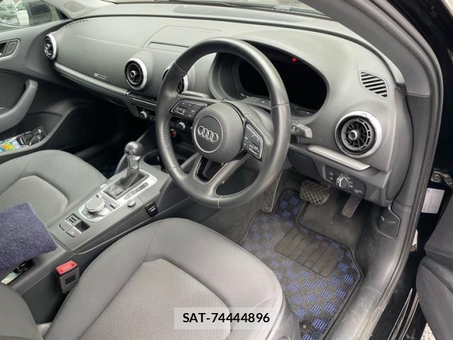 Audi A3 SEDAN 2019-09 7978539-16
