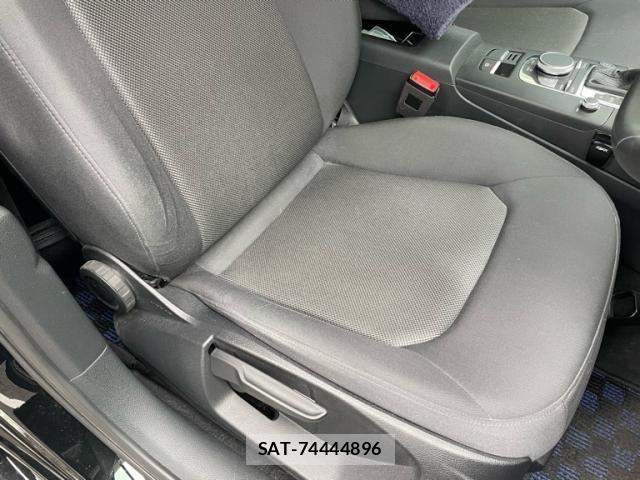 Audi A3 SEDAN 2019-09 7978539-17