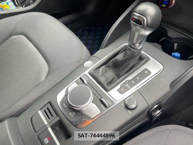 Audi A3 SEDAN 2019-09 7978539-24