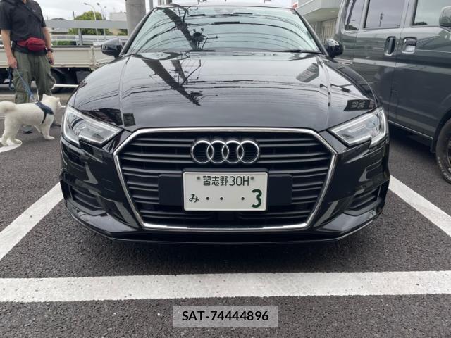 Audi A3 SEDAN 2019-09 7978539-2