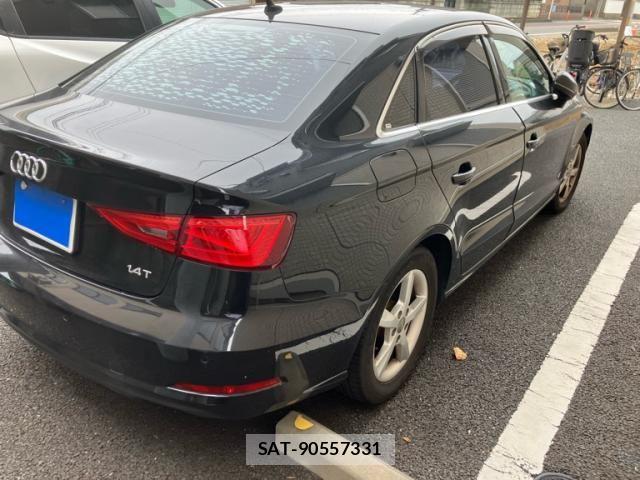 Audi A3 SEDAN 2014-02 8034449-8