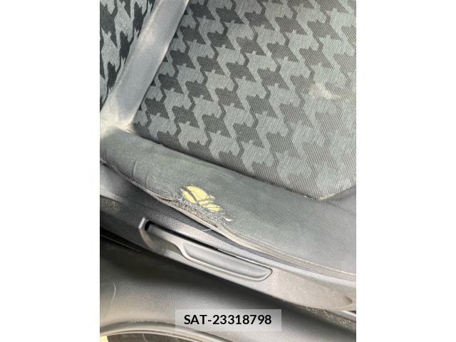 Audi A3 SEDAN 2014-10 8034450-13