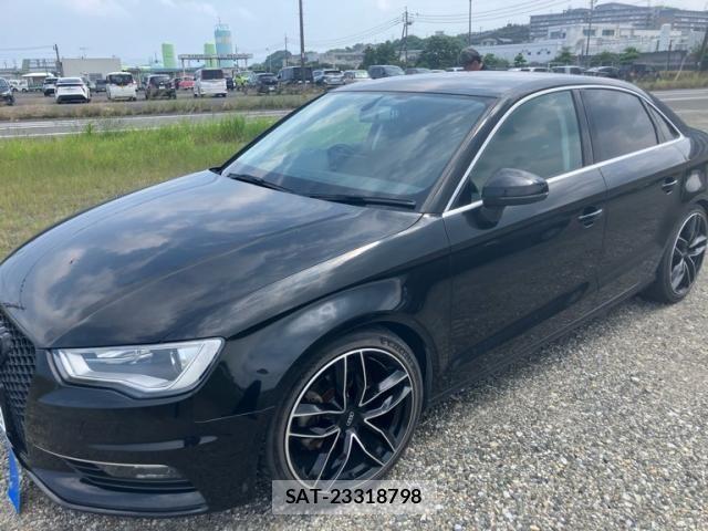 Audi A3 SEDAN 2014-10 8034450-3