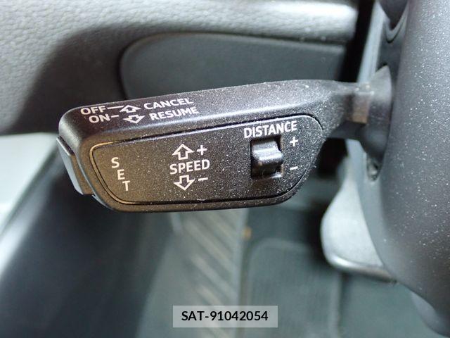 Audi A3 SEDAN 2017-06 8072865-18