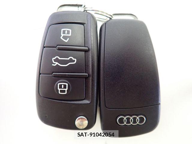 Audi A3 SEDAN 2017-06 8072865-27