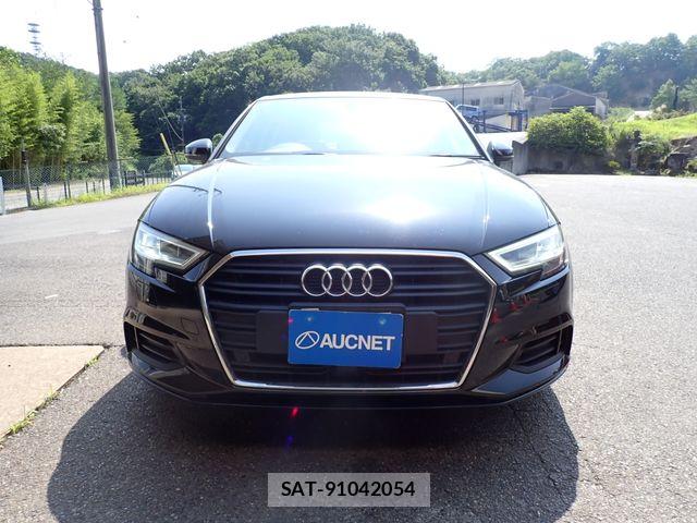 Audi A3 SEDAN 2017-06 8072865-4