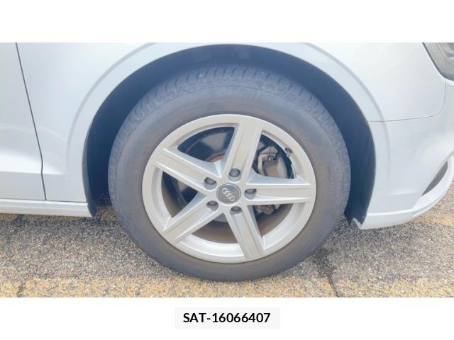 Audi A3 SEDAN 2020-03 8098036-4