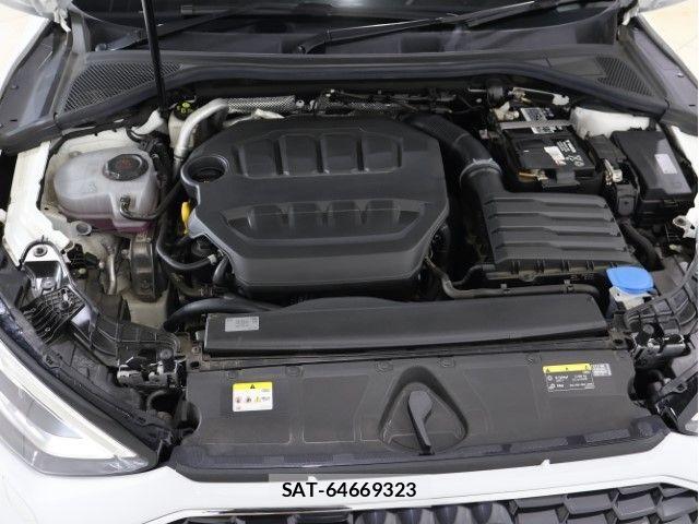 Audi A3 SEDAN 2023-06 8128954-17