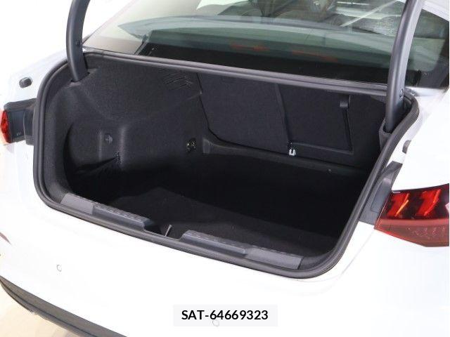 Audi A3 SEDAN 2023-06 8128954-7