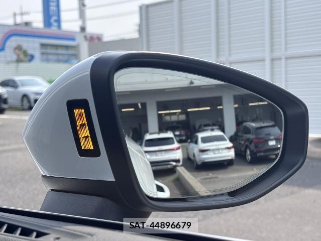 Audi A3 SEDAN 2021-07 8128955-10