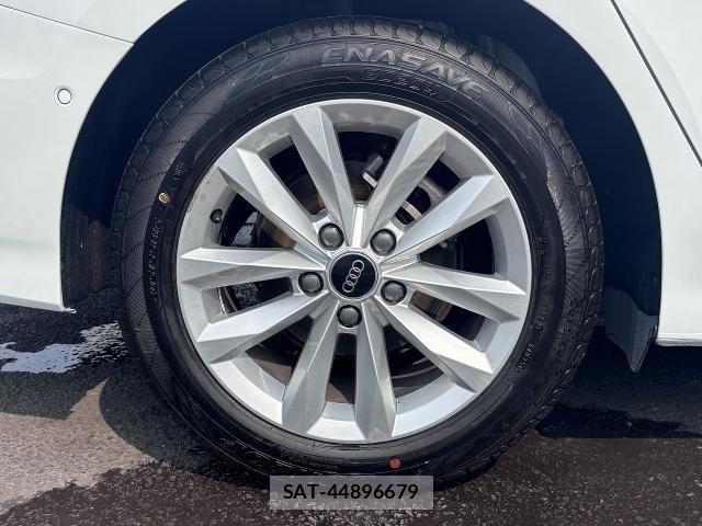 Audi A3 SEDAN 2021-07 8128955-12