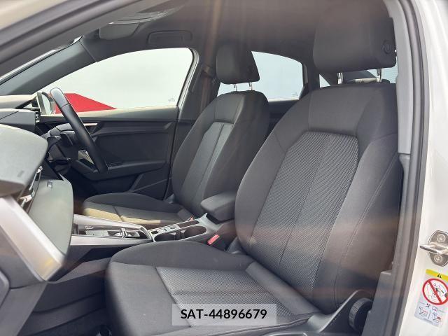 Audi A3 SEDAN 2021-07 8128955-13