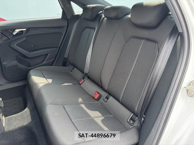 Audi A3 SEDAN 2021-07 8128955-14