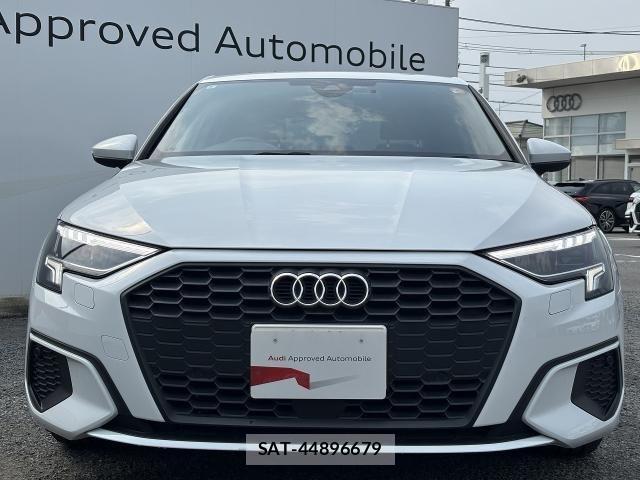 Audi A3 SEDAN 2021-07 8128955-16