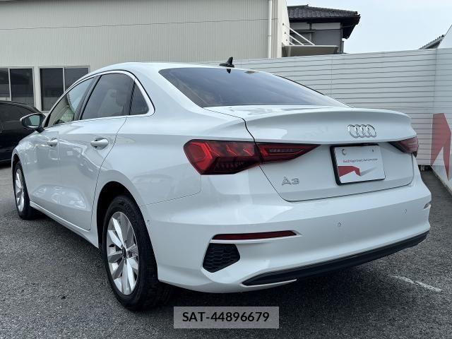Audi A3 SEDAN 2021-07 8128955-18