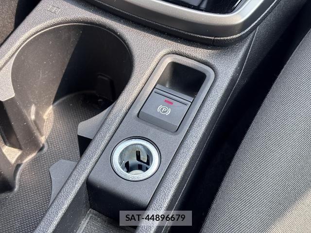 Audi A3 SEDAN 2021-07 8128955-28