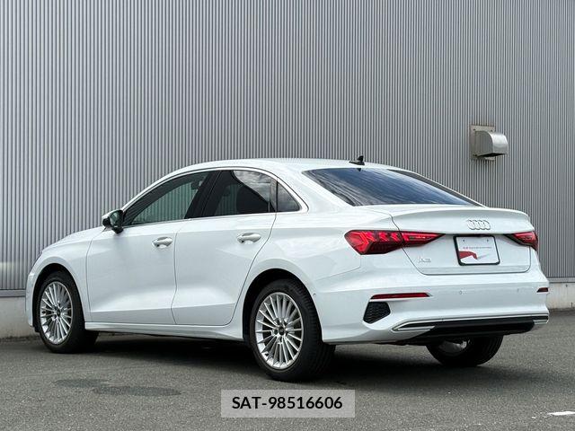 Audi A3 SEDAN 2021-06 8228924-12