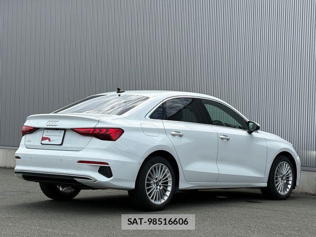 Audi A3 SEDAN 2021-06 8228924-13
