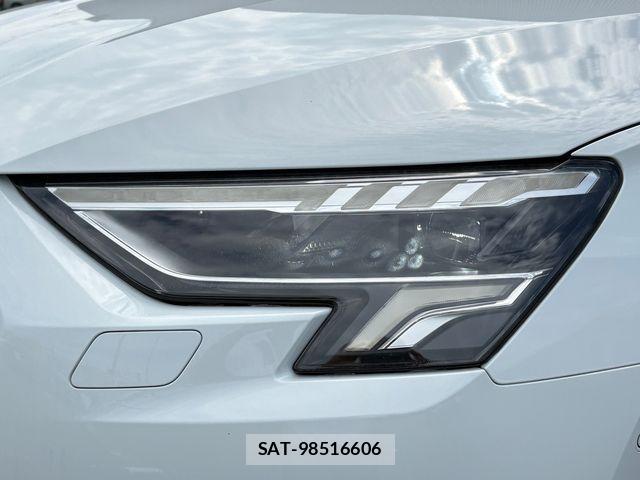 Audi A3 SEDAN 2021-06 8228924-5