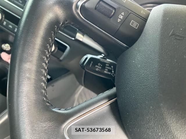 Audi A3 SEDAN 2016-06 8313103-10