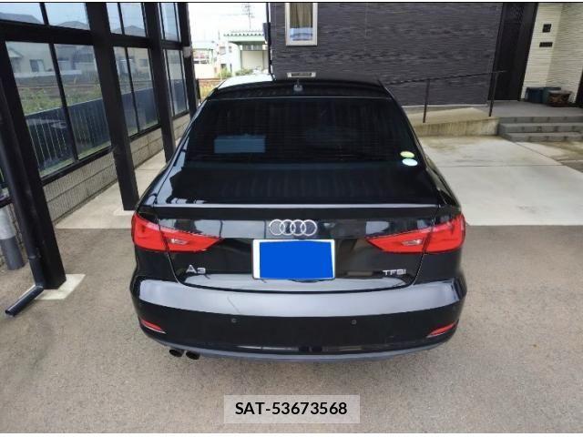 Audi A3 SEDAN 2016-06 8313103-2