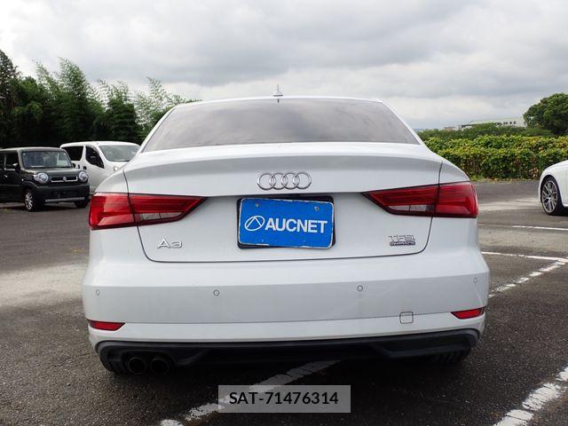 Audi A3 SEDAN 2017-09 8313104-5