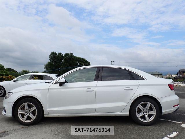 Audi A3 SEDAN 2017-09 8313104-6