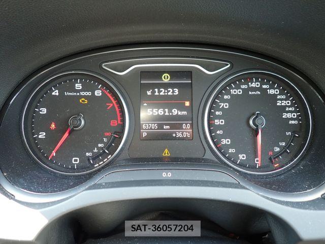 Audi A3 SEDAN 2015-07 8334885-9