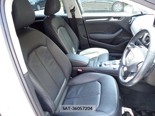 Audi A3 SEDAN 2015-07 8334885-17