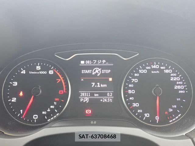 Audi A3 SEDAN 2015-09 8334883-12