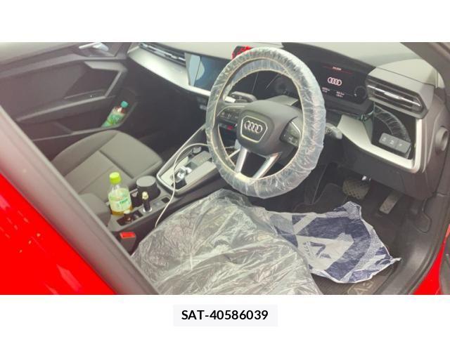 Audi A3 SEDAN 2023-01 8364799-18