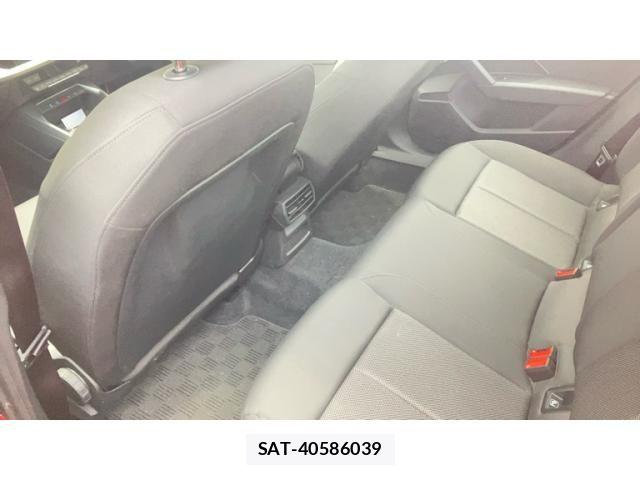 Audi A3 SEDAN 2023-01 8364799-23