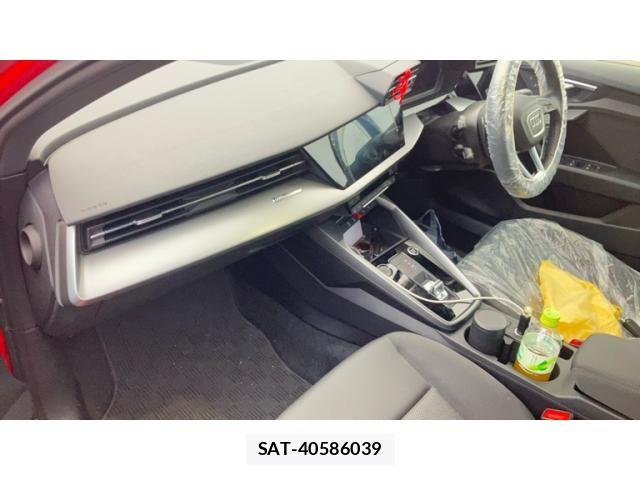 Audi A3 SEDAN 2023-01 8364799-24