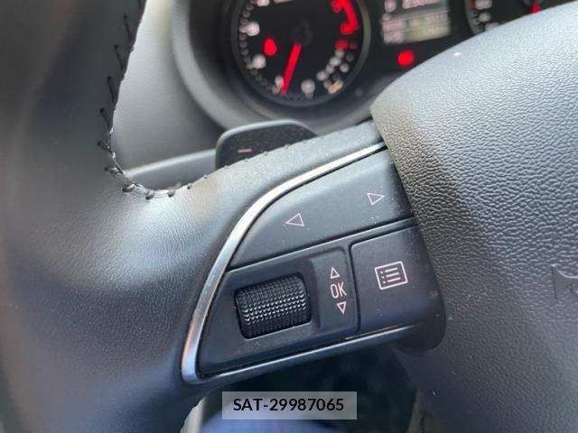 Audi A3 SEDAN 2014-09 8364797-13