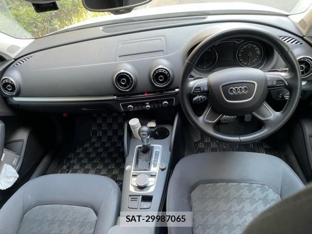 Audi A3 SEDAN 2014-09 8364797-6
